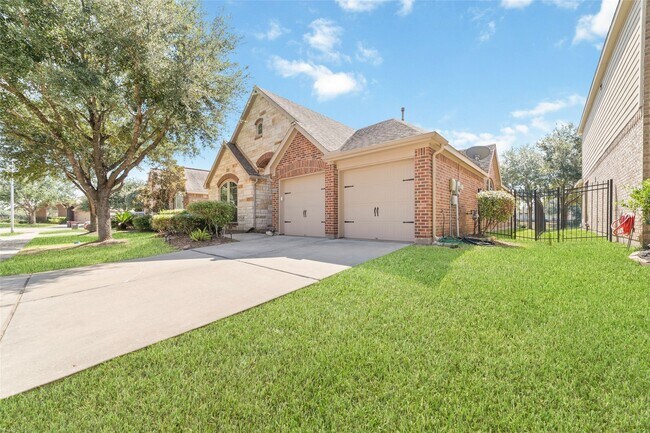 Foto del edificio - 26219 Mercy Moss Ln