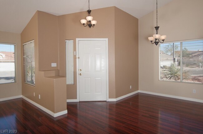 Building Photo - 131 Rancho Maderas Way