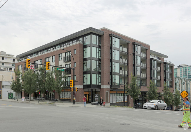 The Versatile Building