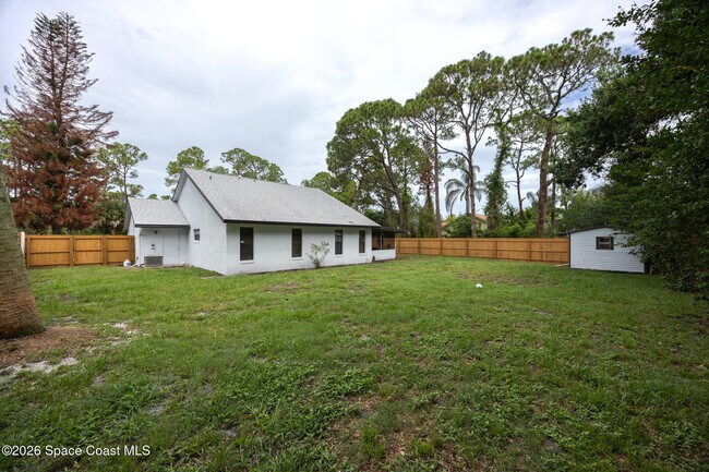 Building Photo - 6655 Corto Rd