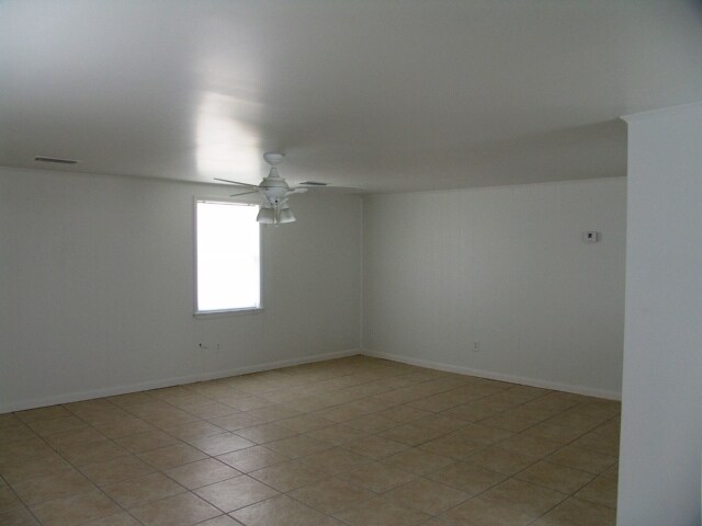 - 469 East 2nd Ave