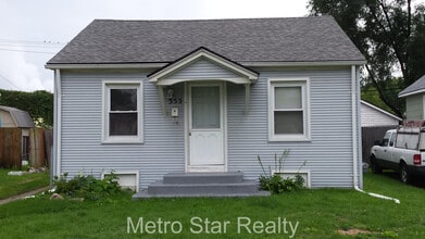 Building Photo - 353 W Brockton Ave