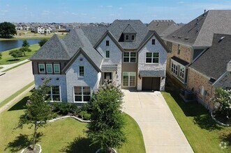 Building Photo - 2800 River Bend Pl