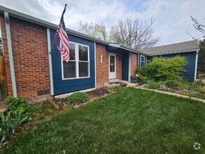 Building Photo - 7411 S Carr Ct