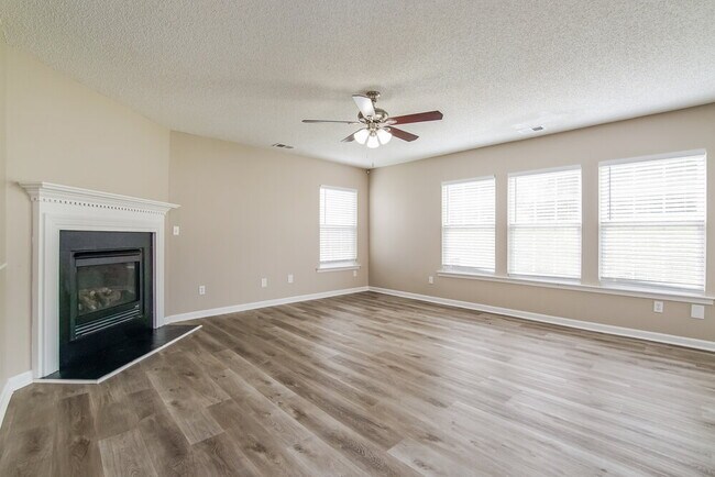 Building Photo - 6122 Ricker Rd