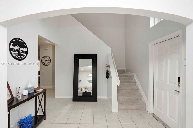 Building Photo - 2232 SW 120th Ave