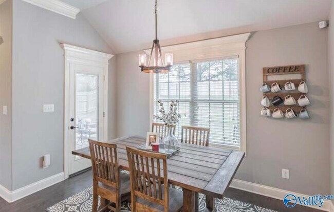 Building Photo - 13622 Arbor Ridge