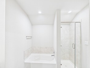 Building Photo - 18237 Cascadia Mill Ct.