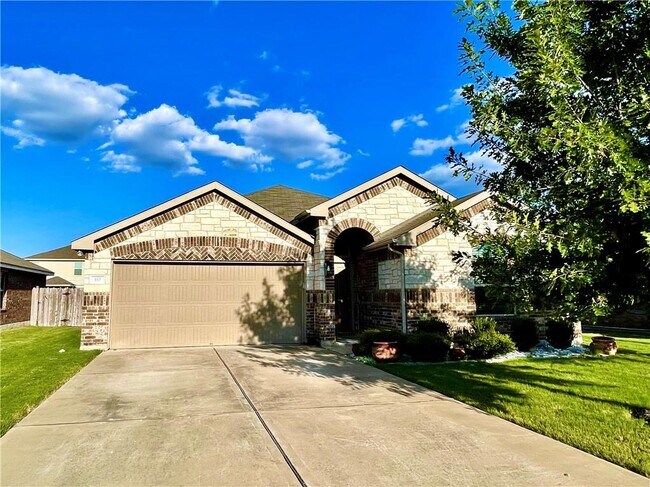 Building Photo - 110 Colthorpe Ln