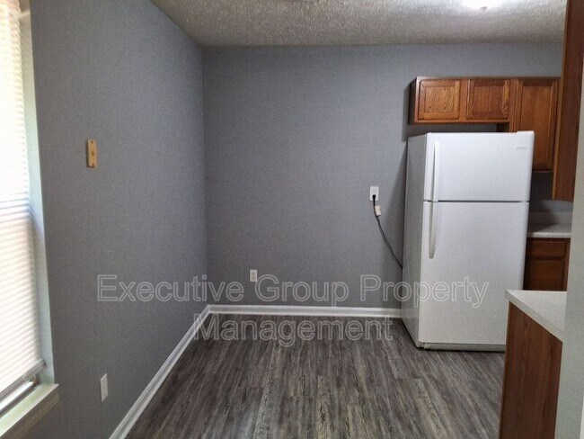 Foto del edificio - 1113 Crowne Pointe Dr