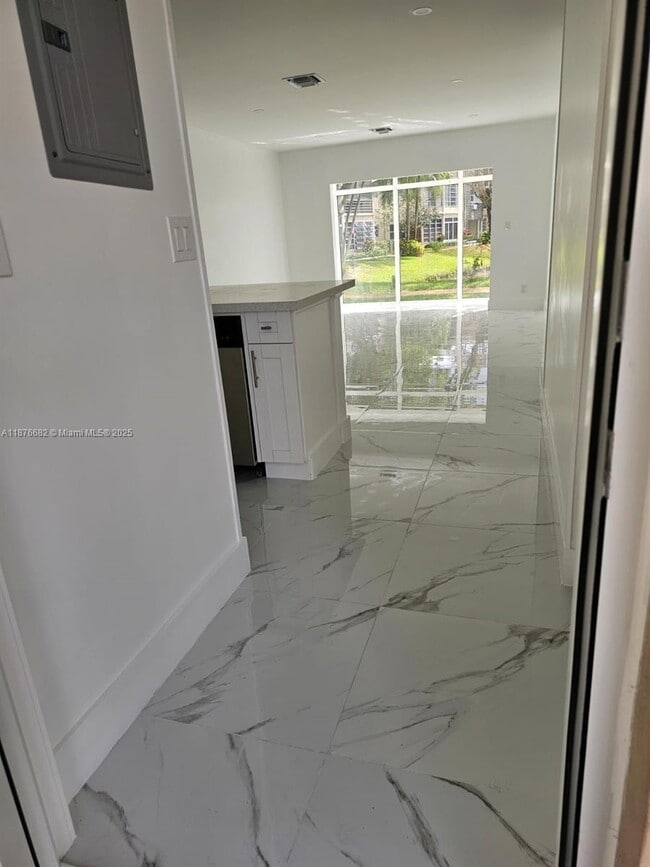 Building Photo - 3430 NW 52nd Ave