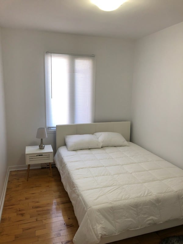 Building Photo - 4399 Boul Saint-Laurent