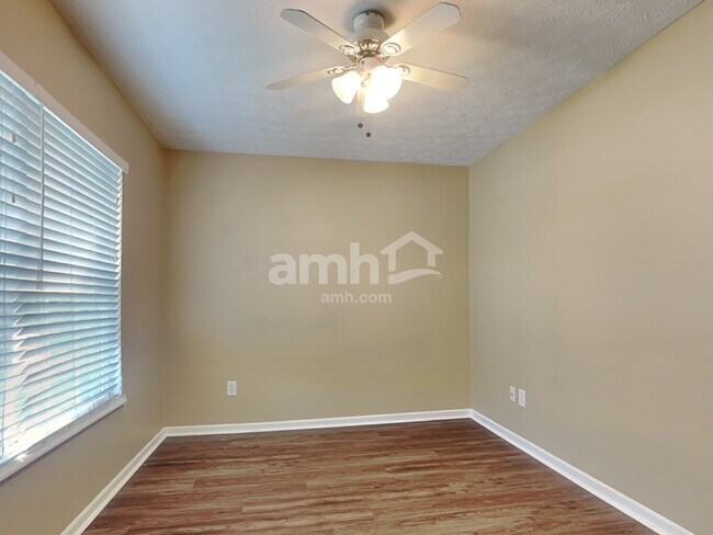 Building Photo - 7393 Cumberland Circle