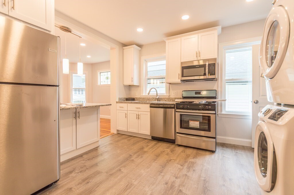 Foto principal - 20 Hunnewell Ave