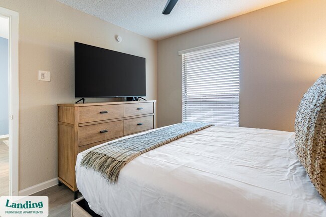 Foto del edificio - 711 Brentford Pl