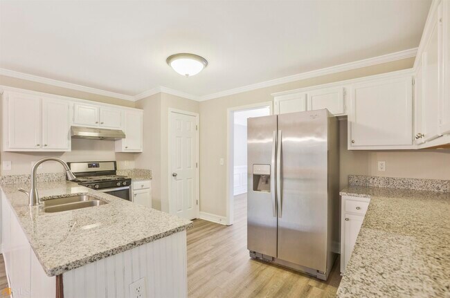 Building Photo - 2617 Lone Oak Trail
