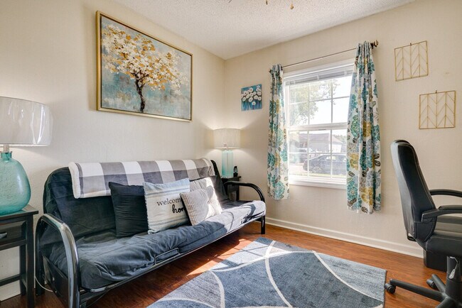 Foto del edificio - 1111 E Grant St