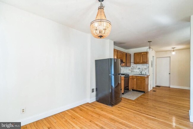 Building Photo - 1217 E Berks St