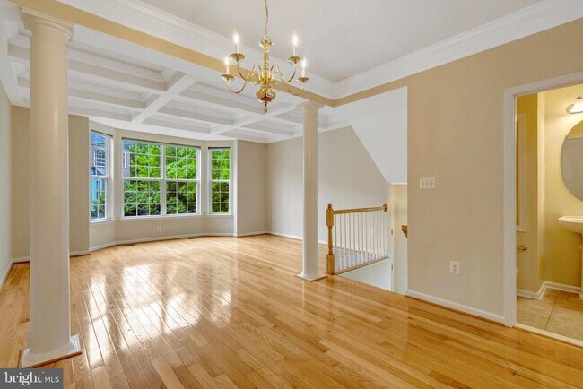 Foto del edificio - 4511 Billingham St