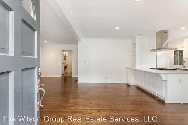 Building Photo - 3 br, 2 bath House - 604 Kendall Drive