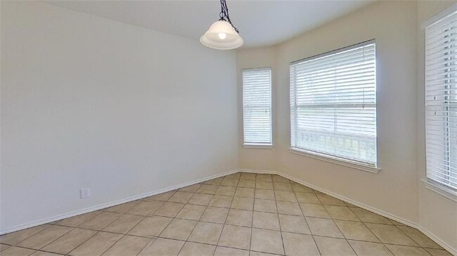 Building Photo - 105 Fishbaugh Ln