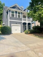 Building Photo - 7040 Silk Tree Pointe