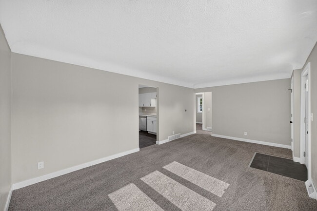 Building Photo - 3902 43rd St