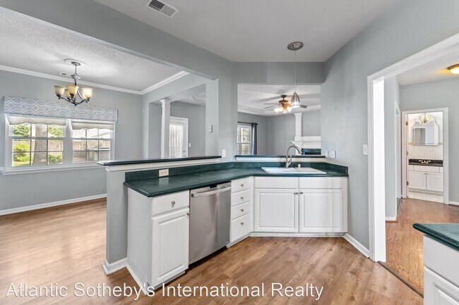 Building Photo - 5 br, 2.5 bath House - 2925 Bald Eagle Bend