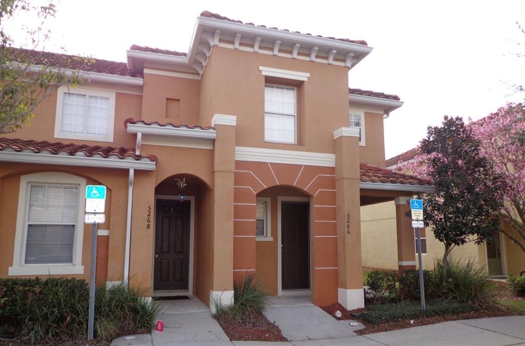 5260 Paradise Cay Cir, Kissimmee, FL 34746 Townhome Rentals in
