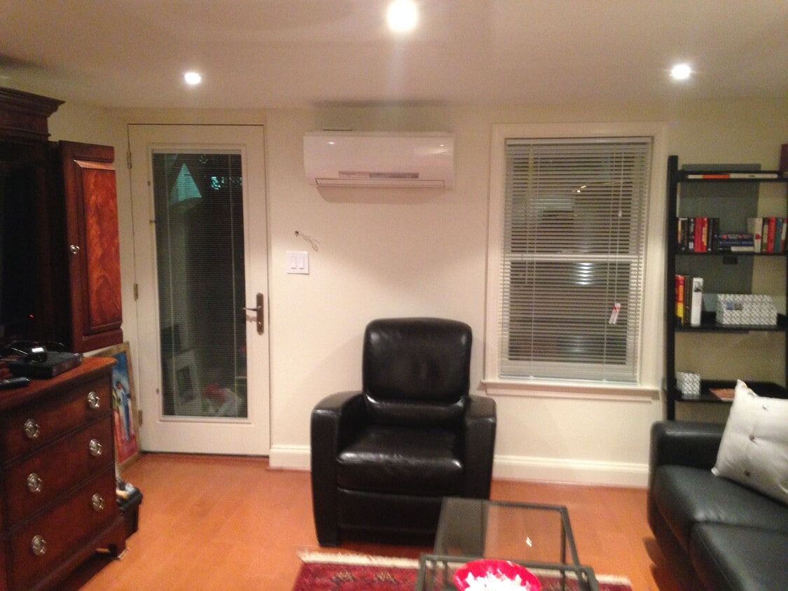 Living Room - 211 C St NE