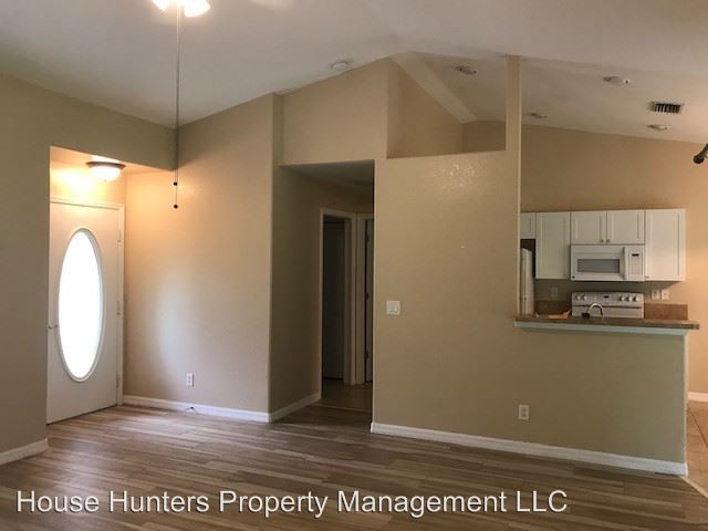 Building Photo - 3 br, 2 bath House - 7525 Tasco Dr
