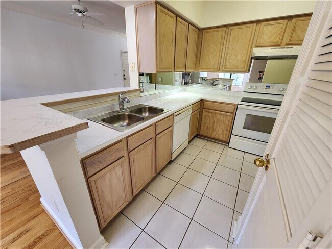 Foto del edificio - 3777 Peachtree Rd