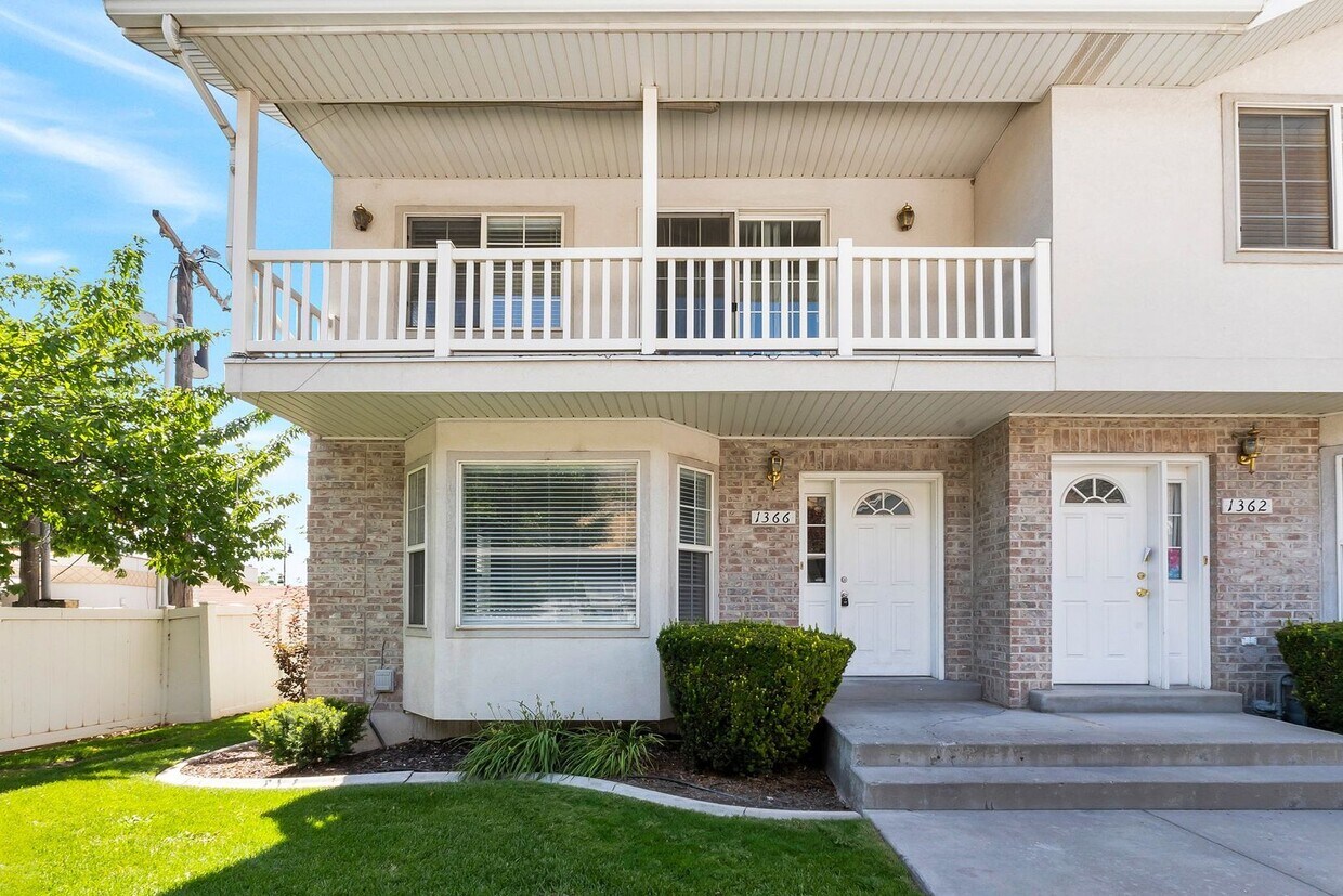 Primary Photo - Peaceful Provo Row End Townhome