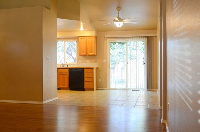 Foto del edificio - Charming & Private 3BR/2BA Home in a Quiet Cul-de-Sac!
