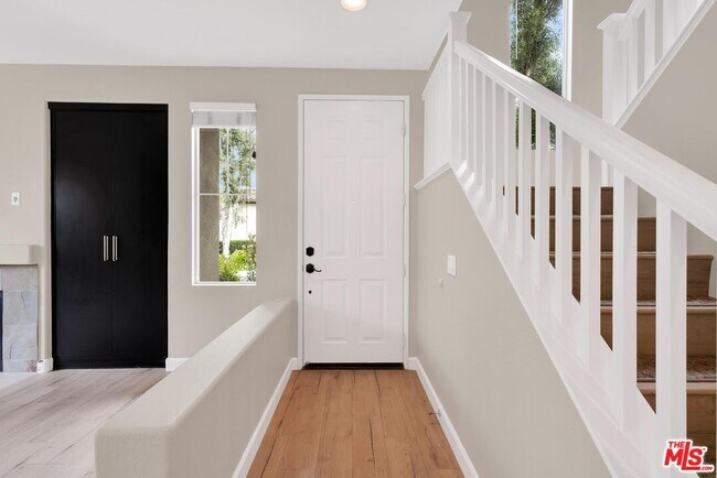 Building Photo - 1131 Rosewalk Way