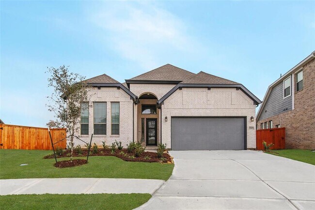 Building Photo - 13107 Wood Leaf Pk