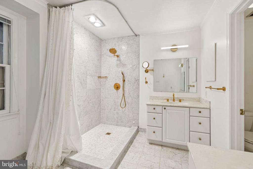 Foto principal - 4033 41st St N
