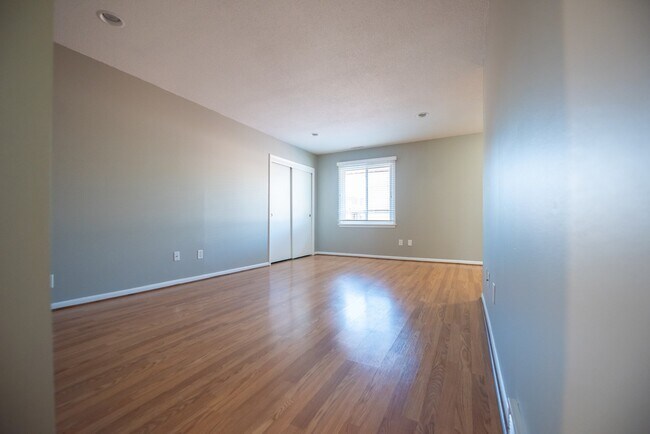 Modern look - 1908 Grand Ave