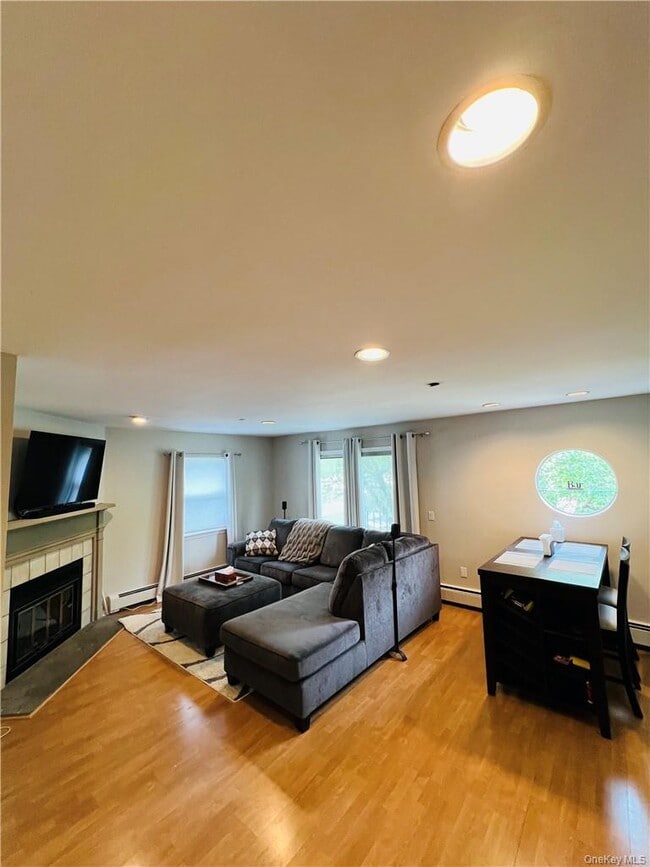 Foto del edificio - 36 Greenridge Ave