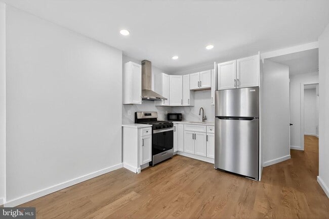 Foto del edificio - 2239 W Oxford St