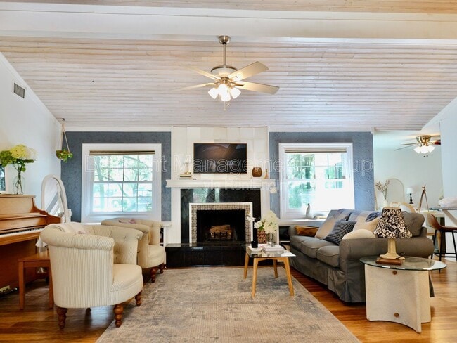 Foto del edificio - 5376 Majestic Island Cir