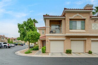 Building Photo - 251 S Green Valley Pkwy
