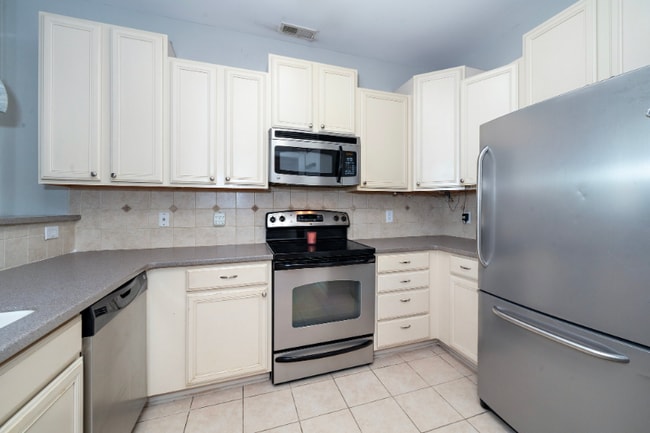 Building Photo - 4807 Landover Charge Ln