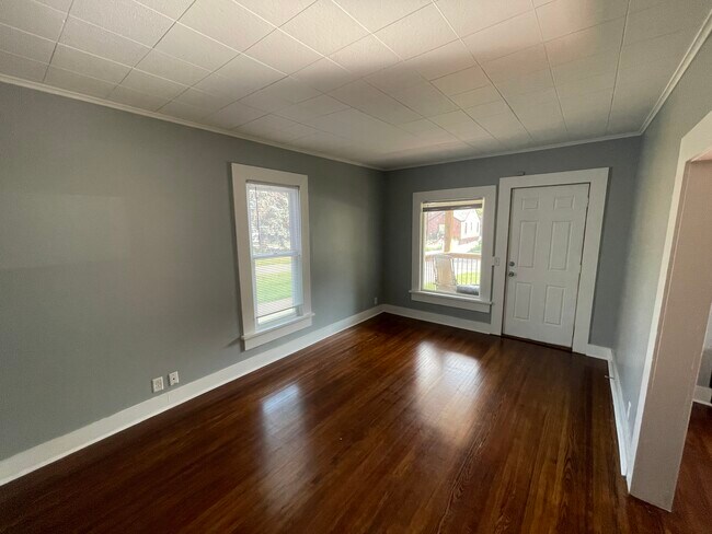 Building Photo - 3872 Gordon St