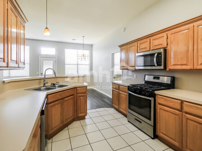 Building Photo - 3217 Bishop Rock Pl