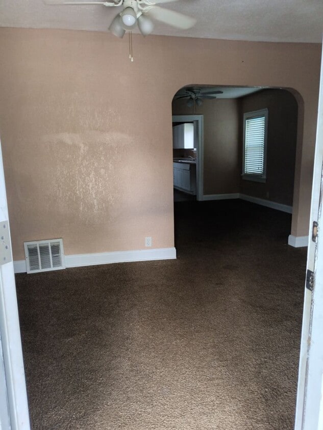 Foto principal - 3312 Monroe Ave