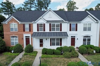 Building Photo - 315 Kingscote Ln