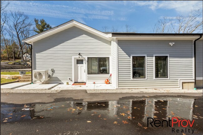 Foto del edificio - 517 Country View Dr