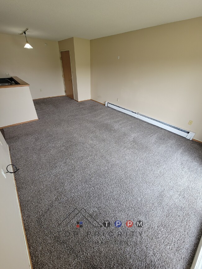 Foto del edificio - ** SPRING MOVE IN SPECIAL ** 2 Bedroom | 1...