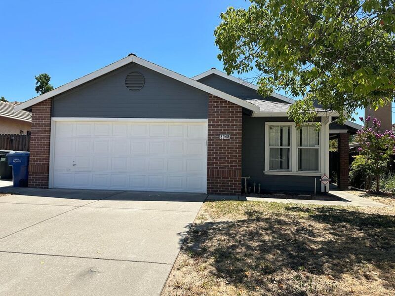 Primary Photo - 8048 Andante Dr